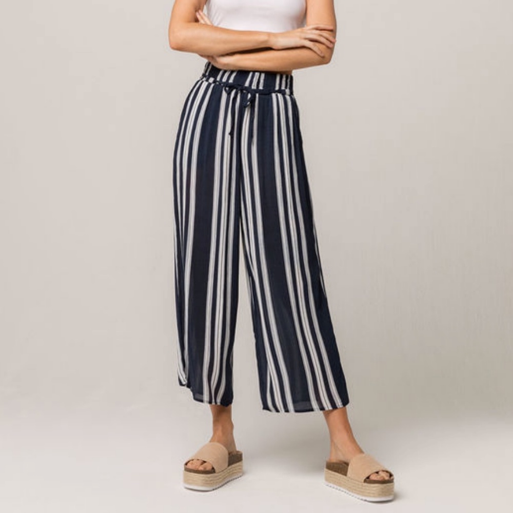 🍭 Navy Stripe Womens Crop Pants 🍭